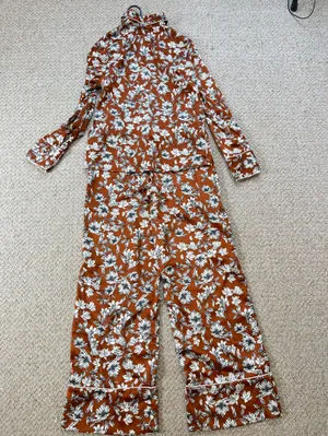 La Ligne X Target Pajamas Set Floral Button Down Top Longsleeve & Bottom XSmall thumbnail 4