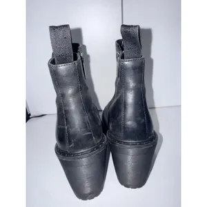 Dr. Martens Chelsea Boots Womens Size 8 Magdalena Black Leather Ankle Zip Heeled thumbnail 7