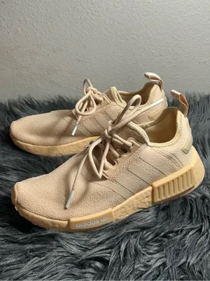 Adidas NMD R1 Women's Sneakers Running Peach Train Sneakers Size 6 thumbnail 5