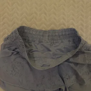 lululemon hotty hot shorts thumbnail 4