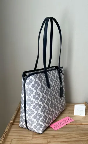 Kate Spade Purse thumbnail 5