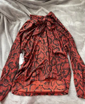 Nine West Red And Black Snakeskin Long Sleeve Blouse thumbnail 5