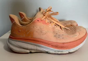 Hoka Women's Clifton 8 Cantaloupe‎ Orange Sneaker Comfort Shoe 8B thumbnail 1