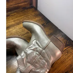 Coconuts By Matisse Silver Short‎ Cowgirl Boots Size 7 thumbnail 4