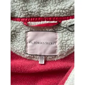 Victoria’s Secret | Women’s Santa Sherpa Lined Fleece Christmas Robe XS thumbnail 4