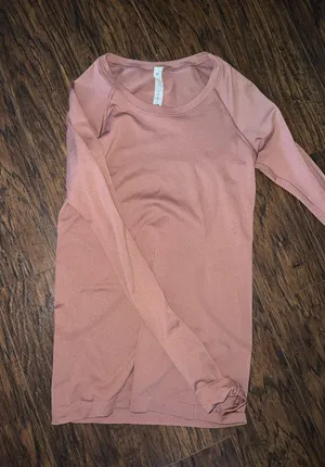 Swiftly Lululemon Tech thumbnail 1