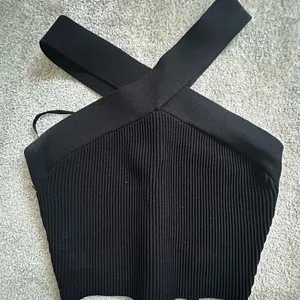 Babaton Black Ribbed Criss Cross Tank Top thumbnail 1