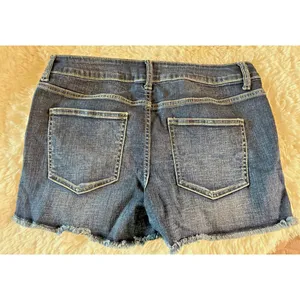 MAURICE'S Distressed Shorts Sz7/8 MidRaw Hem Frayed Thrashed thumbnail 2