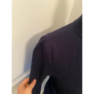 Vintage Ralph Lauren Navy Blue Merino Wool Blend Turtleneck Sweater Ribbed Cuffs thumbnail 3