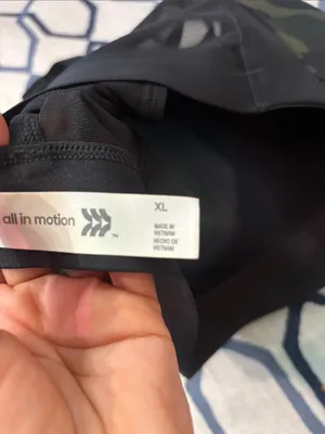All in Motion Camo Print Racerback Sports Bra Size XL with bra clip in back NWOT thumbnail 5