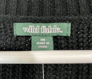 Women’s Cropped V Neck Long Sleeve Knit Sweater Black Size XS NWT thumbnail 4