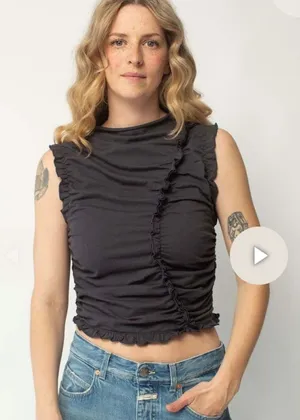 NWOT Women’s Zara knit‎ cropped top-L thumbnail 1