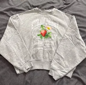 No Boundaries Crewneck Sweatshirt Graphic Fleece thumbnail 1