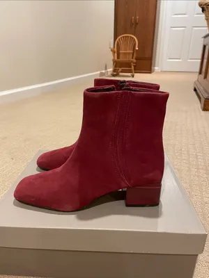 Franco SartoWomen's Burgundy Suede Square-Toe Ankle Boots thumbnail 7