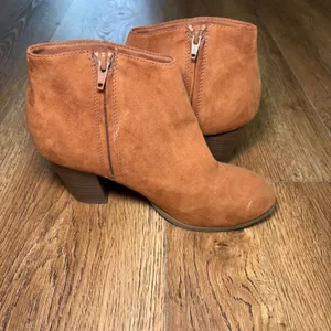 Old Navy Womens Roasted Chestnut Brown Block‎ Heel Ankle Booties Size 9 READ thumbnail 4