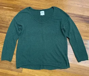 Aerie Green Textured V Neck Long Sleeve‎ Sweater Womens Size Medium Comfy Casual thumbnail 1