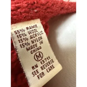 Vtg Best authentic Roll‎ Neck Wool Red Floral Sweater Star M True North Aran thumbnail 5