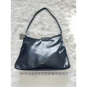 Crossi New York Black Shoulder Bag Faux Leather Studded Y2K Purse Gold Hardware thumbnail 6
