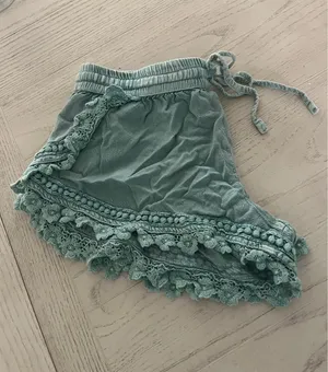 Devi boho green summer lace shorts with pom pom Size XS thumbnail 6