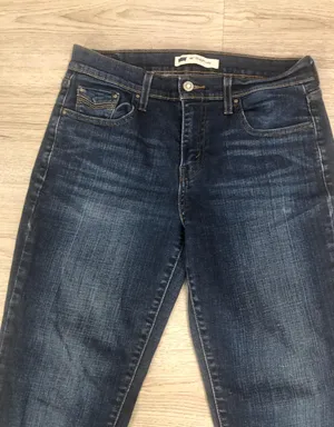 Levi's Vintage Women’s 505 Straight Leg Jeans SZ W28 L30 99% Cotton In EC thumbnail 1