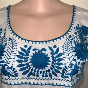 Mexican handmade blue embroidered woman size SMALL shirt made in Mexico thumbnail 5
