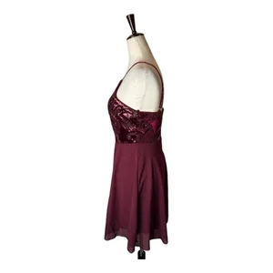 Lulus Dress Women Medium Burgundy Time of Love Sequin Halter‎ Skater Mini Prom thumbnail 7