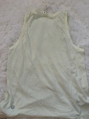 Light Green Lululemon Tank thumbnail 4