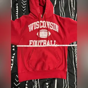 WISCONSIN FOOTBALL Vintage Steve & Barrys College Hoodie Sweatshirt Unisex Sz XS thumbnail 5