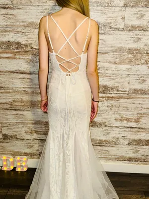Boutique White Satin And Lace Prom Dress thumbnail 6