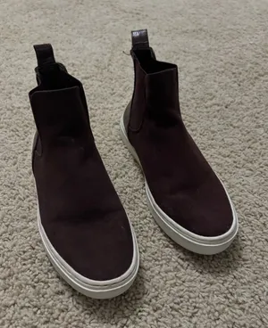 H&M Women’s Slip-On Sneakers in Burgundy/Maroon thumbnail 1