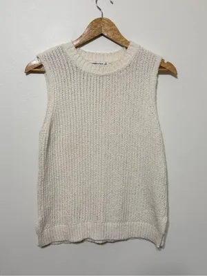 Abercrombie & Fitch Cream Knit Sweater Vest Size XS thumbnail 2