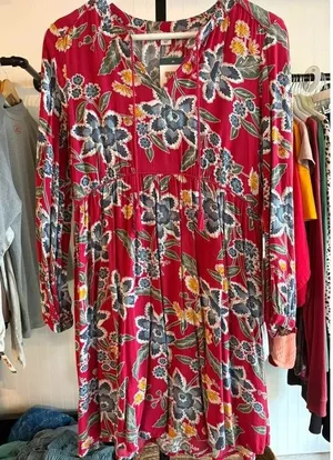 Old navy small dress thumbnail 1