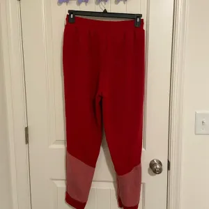 Women’s plush thumbnail 4