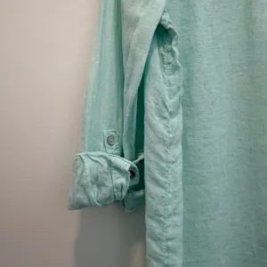 C&C California Women's Small 100% Linen Button Up Shirt Aqua Roll Tab Sleeve thumbnail 7