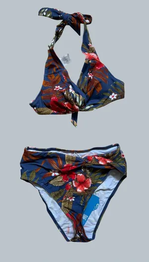 Cupshe NEW Women's Two Piece Floral Bikini Swimsuit Size S #260352 thumbnail 1