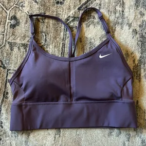 Nike Sport (B17) Bra WITH PADS NWOT SIZE S thumbnail 1