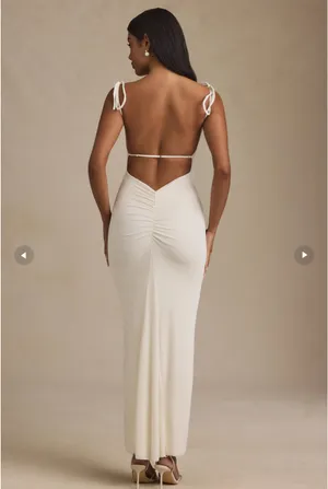 Oh Polly Noeila Maxi Dress thumbnail 3