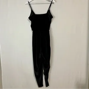 Topshop Women’s Sleeveless Faux Wrap Velvet Jumpsuit Black Size 6 EUC thumbnail 10