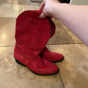 Red Cowboy Boots thumbnail 2