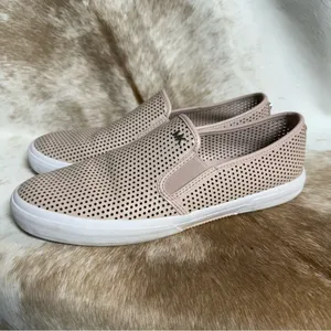 Michael Kors slip on Sneakers‎ Size 9.5 A25 thumbnail 2