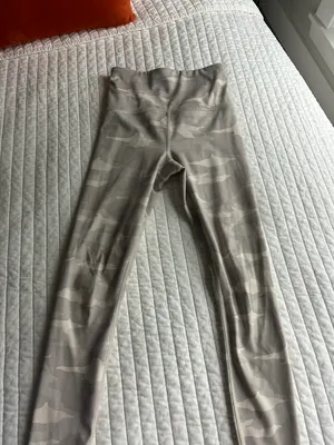 Athleta White Camo Leggings thumbnail 1