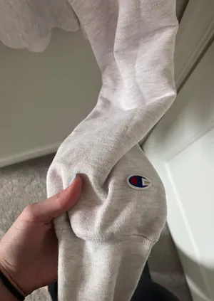 Champion Sweatshirt thumbnail 3