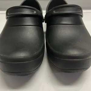Crocs Black Mercy Slip On Slip Resistant Chef/Medical Work Shoes Women's Size 11 thumbnail 10