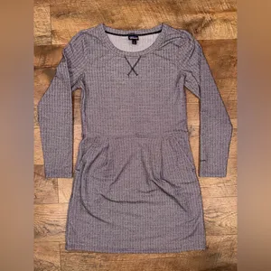 Patagonia Women’s Long Sleeve Dress | Gray Herringbone | Size Medium thumbnail 10