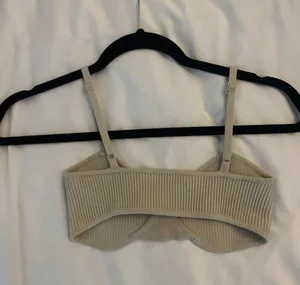 Babaton Aritzia Top thumbnail 2