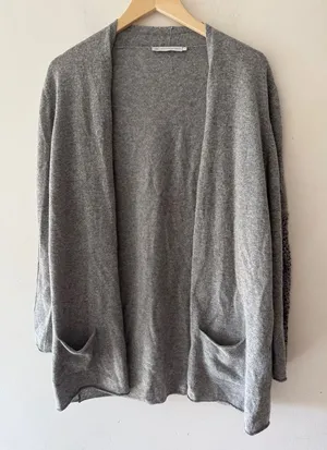 Silk & Cashmere Wool & Cashmere Blend Gray Cardigan Adorable‎ Lace Sleeve Detail thumbnail 1
