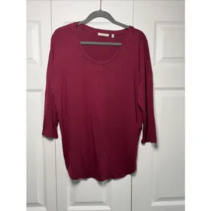 Babaton Relaxed Scoop Neck Top Womens Size‎ M Burgundy 3/4 Sleeve Jersey Aritzia thumbnail 2