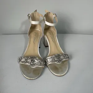 Betsey Johnson SB-Mel Block Heel Shoes Jeweled Satin Sandal Ivory Formal Size 9 thumbnail 3