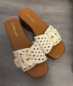 Madden Girl Platform Sandals Beige Brown Size 7.5 thumbnail 1