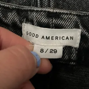 Good American Good Curve Black Denim Jeans Size 8/29 thumbnail 3